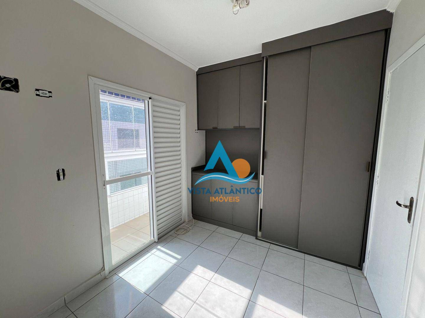 Apartamento à venda com 2 quartos, 60m² - Foto 18