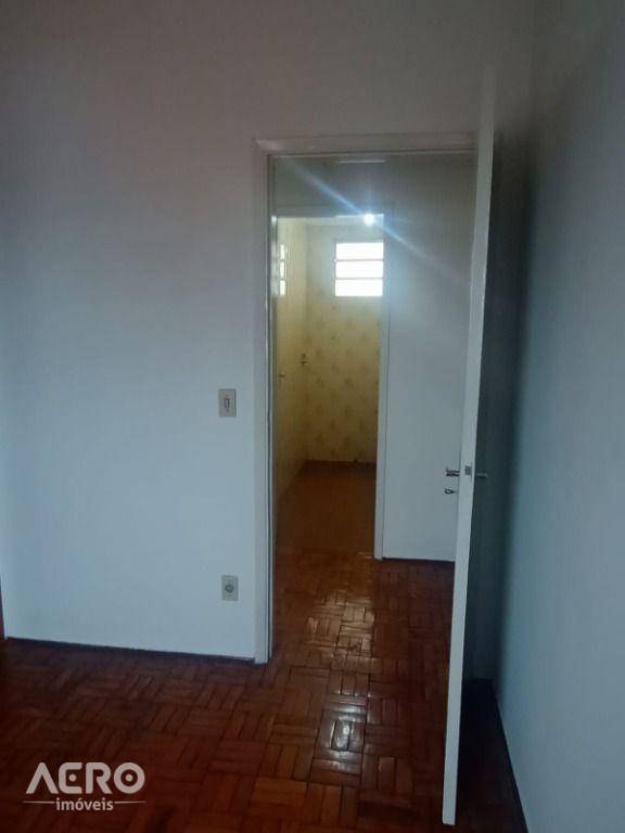 Apartamento à venda com 1 quarto, 40m² - Foto 13