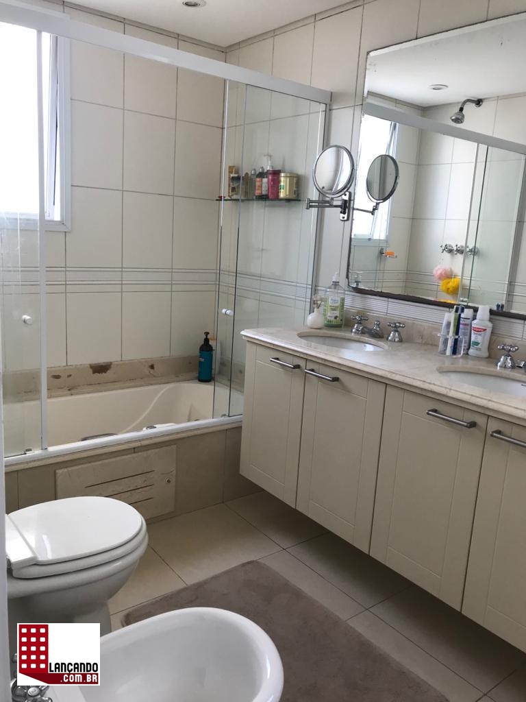 Apartamento à venda com 3 quartos, 155m² - Foto 9