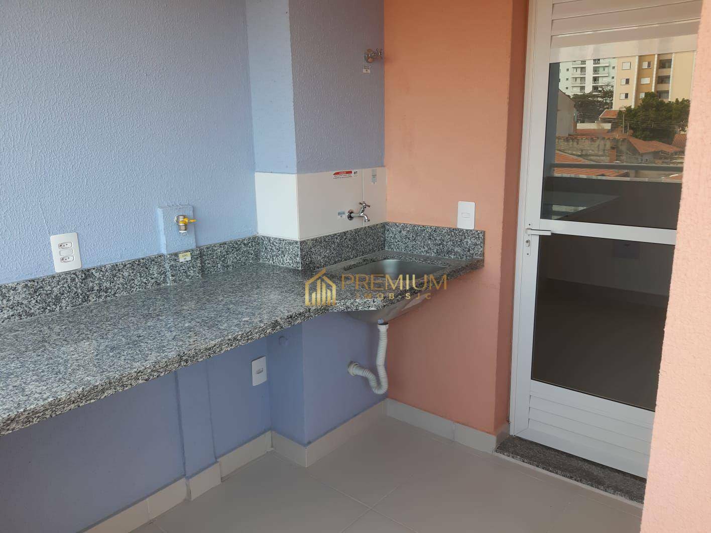 Apartamento à venda com 2 quartos, 62m² - Foto 3