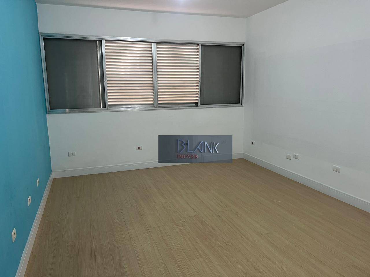 Casa para alugar com 2 quartos, 347m² - Foto 27