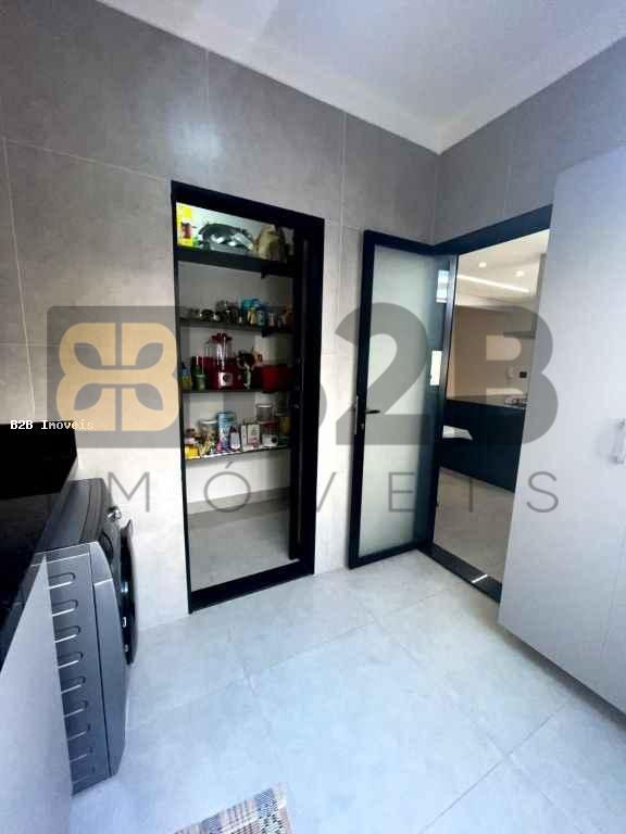 Casa de Condomínio à venda com 3 quartos, 285m² - Foto 11