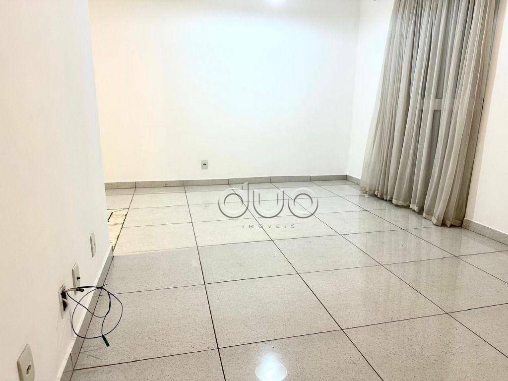 Apartamento à venda com 3 quartos, 75m² - Foto 3