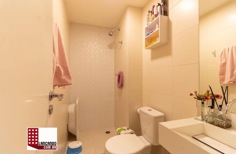 Apartamento à venda com 2 quartos, 70m² - Foto 7