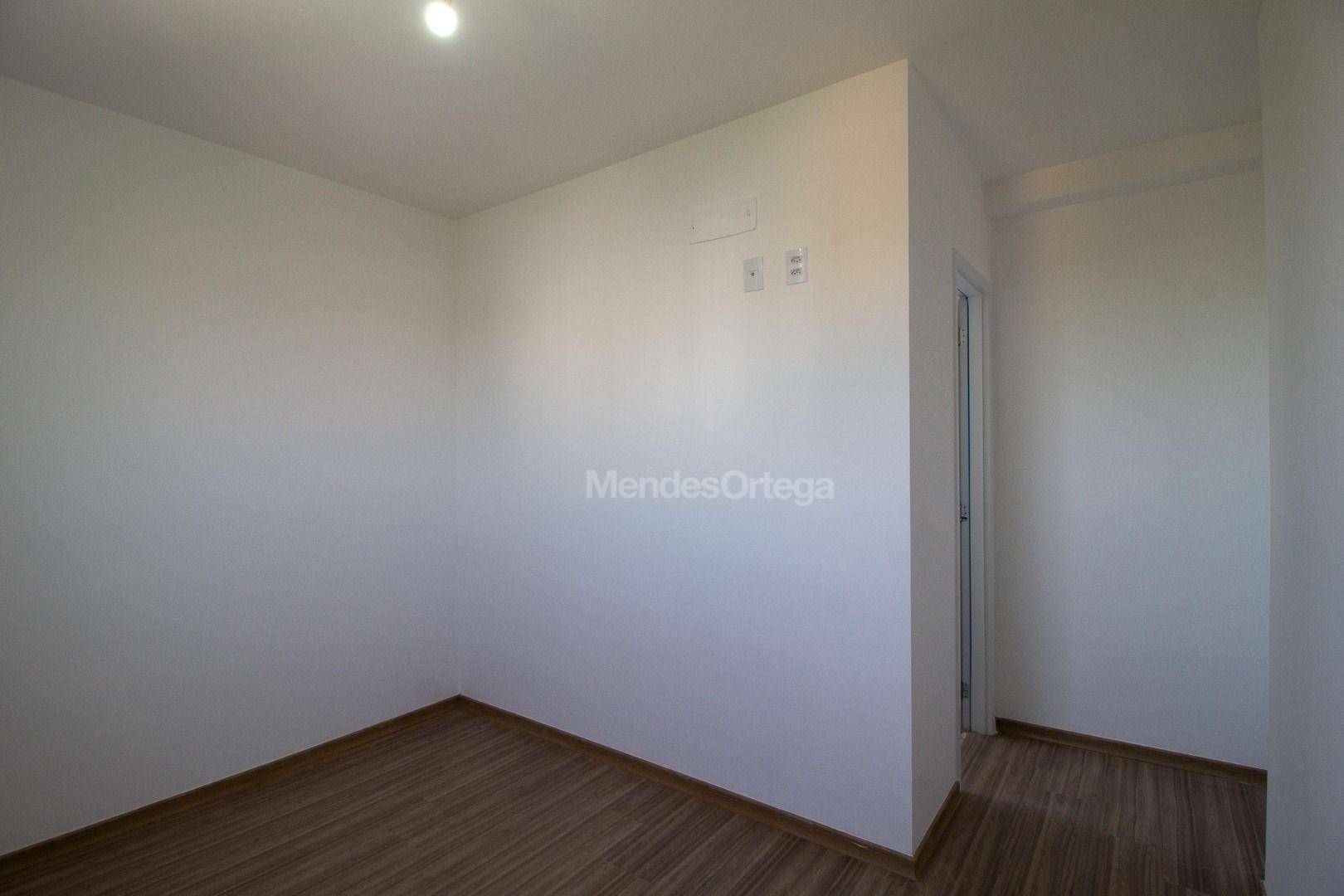 Apartamento à venda e aluguel com 2 quartos, 63m² - Foto 8