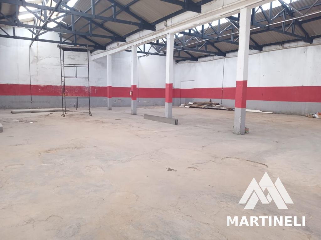 Depósito-Galpão-Armazém para alugar com 1 quarto, 600m² - Foto 1