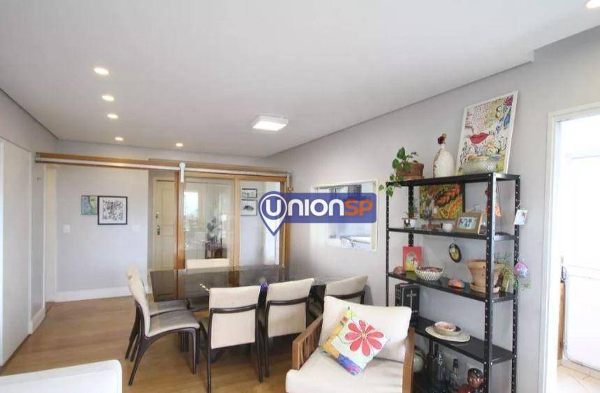 Apartamento à venda com 4 quartos, 131m² - Foto 4