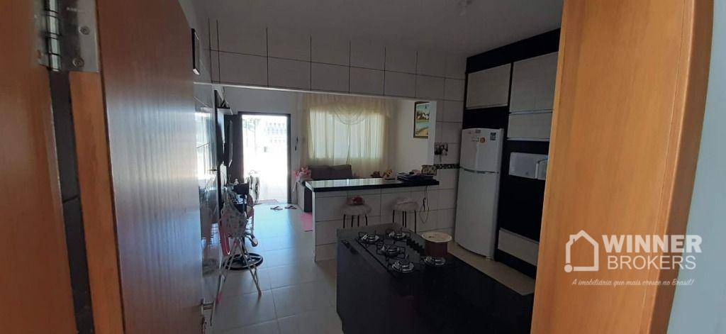 Casa à venda com 3 quartos, 190m² - Foto 8