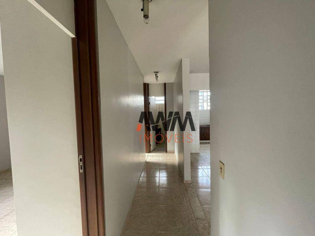 Apartamento à venda com 3 quartos, 142m² - Foto 22