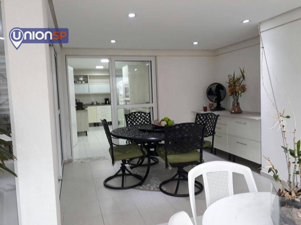 Apartamento à venda com 4 quartos, 199m² - Foto 13