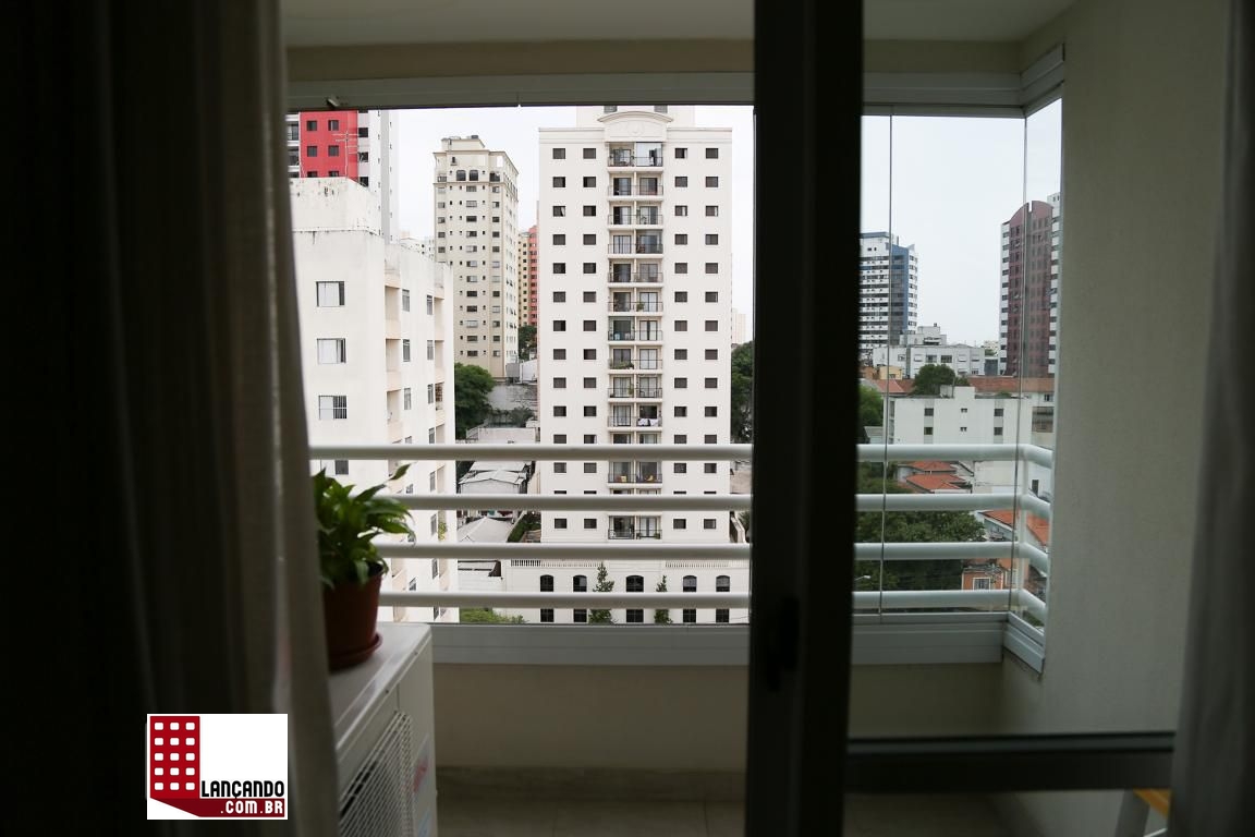 Apartamento à venda com 2 quartos, 62m² - Foto 2