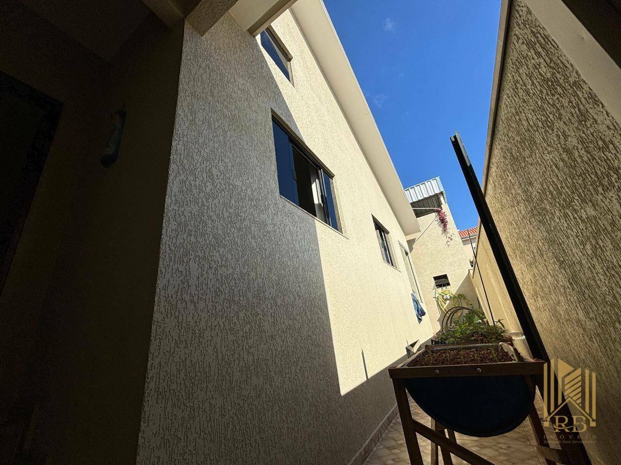 Casa à venda com 3 quartos, 400m² - Foto 9