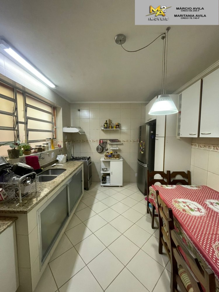 Casa à venda com 5 quartos, 360m² - Foto 6