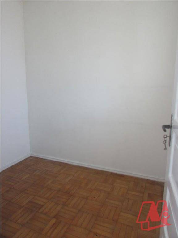 Apartamento à venda com 2 quartos, 67m² - Foto 13