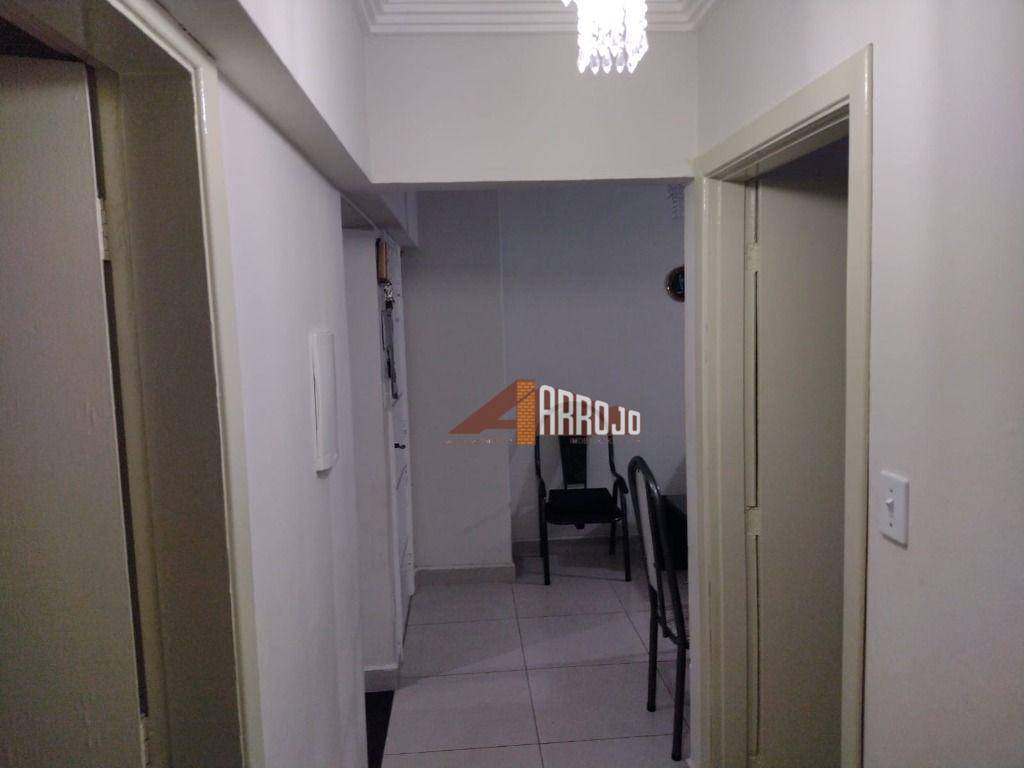 Apartamento à venda com 2 quartos, 63m² - Foto 8