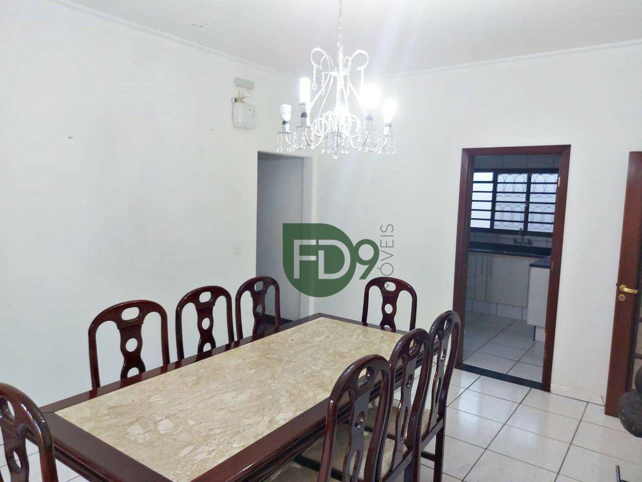 Casa à venda com 3 quartos, 272m² - Foto 20