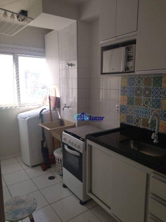 Apartamento à venda com 1 quarto, 33m² - Foto 2