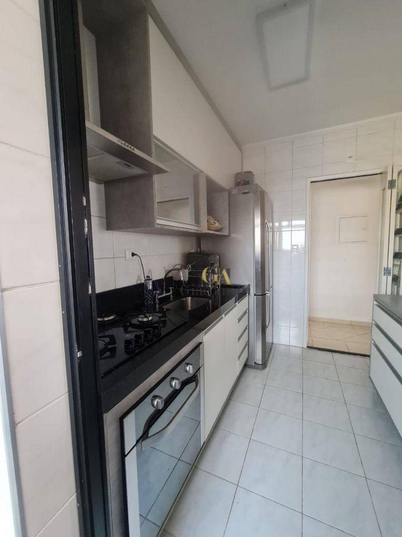 Apartamento à venda com 3 quartos, 85m² - Foto 8