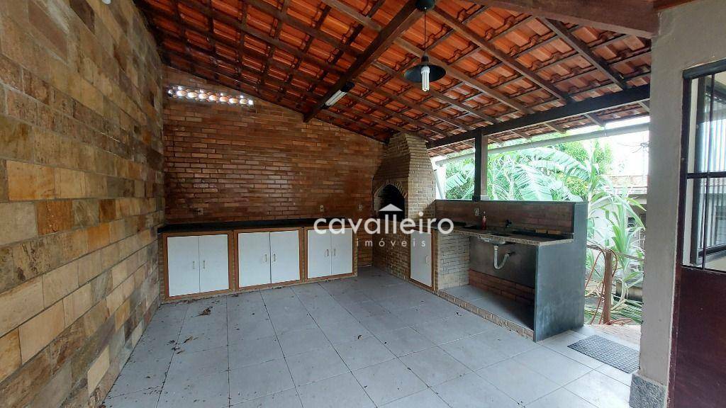 Casa à venda com 3 quartos, 280m² - Foto 24