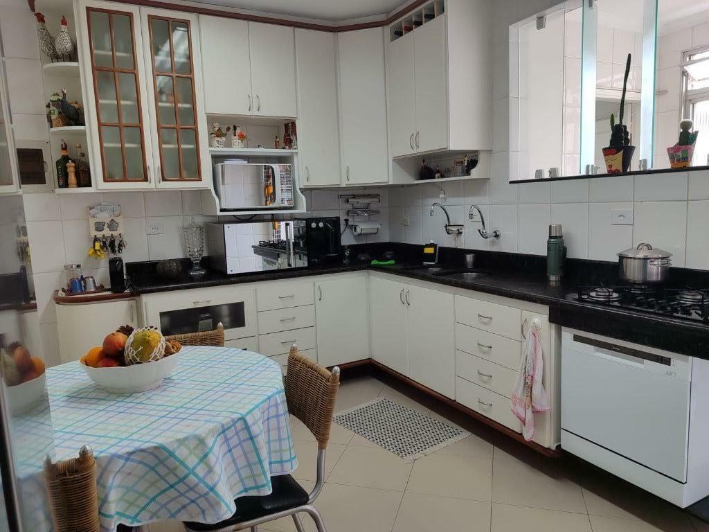 Apartamento à venda com 3 quartos, 110m² - Foto 21