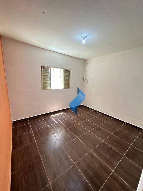 Casa à venda com 3 quartos, 103m² - Foto 8