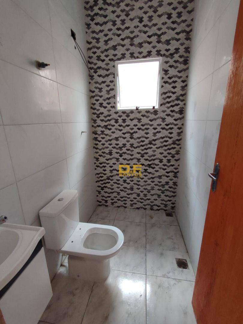 Casa à venda com 2 quartos, 69m² - Foto 5