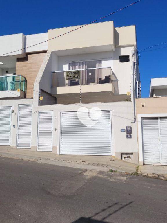 Casa à venda com 3 quartos, 270m² - Foto 9