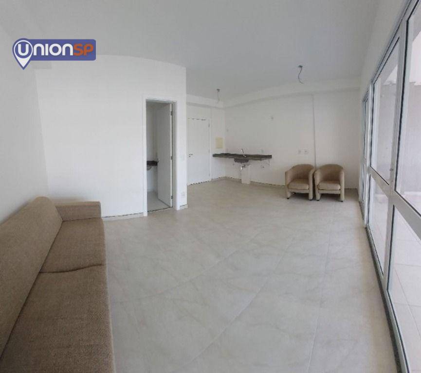 Apartamento à venda com 1 quarto, 40m² - Foto 3