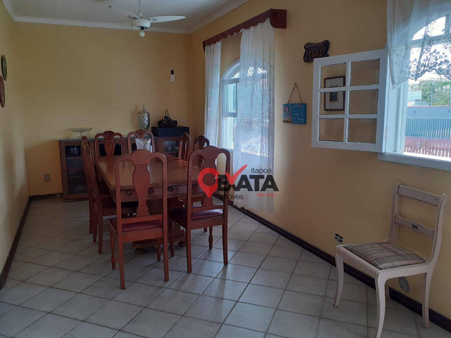 Casa à venda com 5 quartos, 197m² - Foto 5