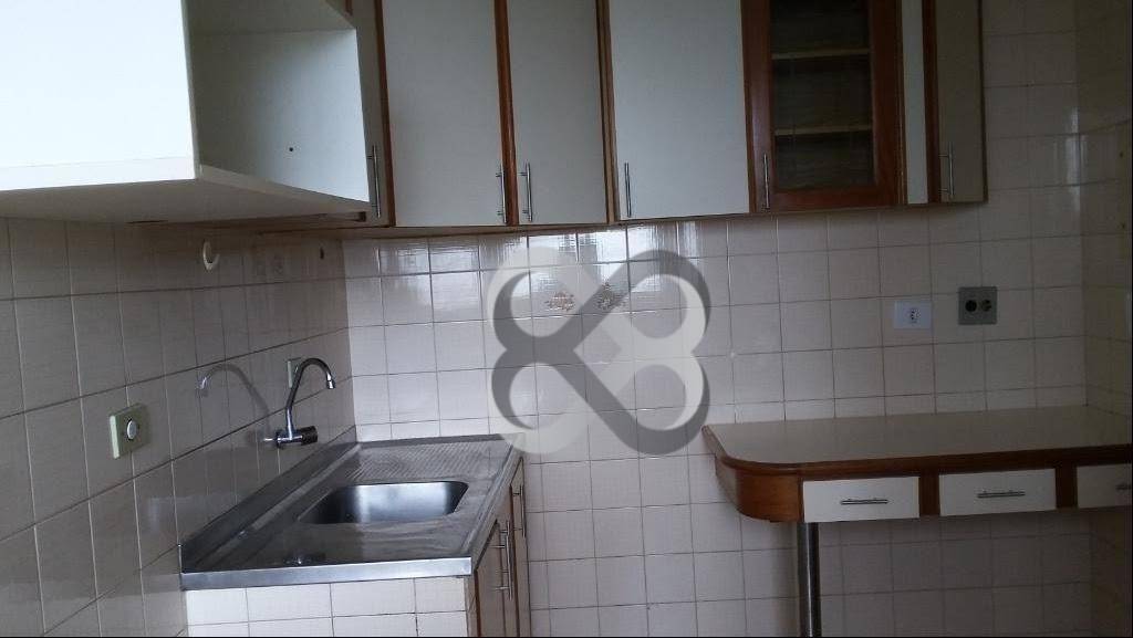 Apartamento para alugar com 3 quartos, 76m² - Foto 7