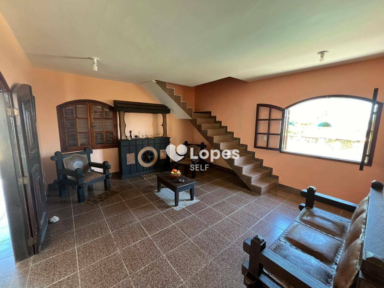 Casa à venda com 4 quartos, 305m² - Foto 10