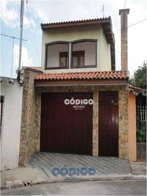 Sobrado à venda com 3 quartos, 320m² - Foto 1