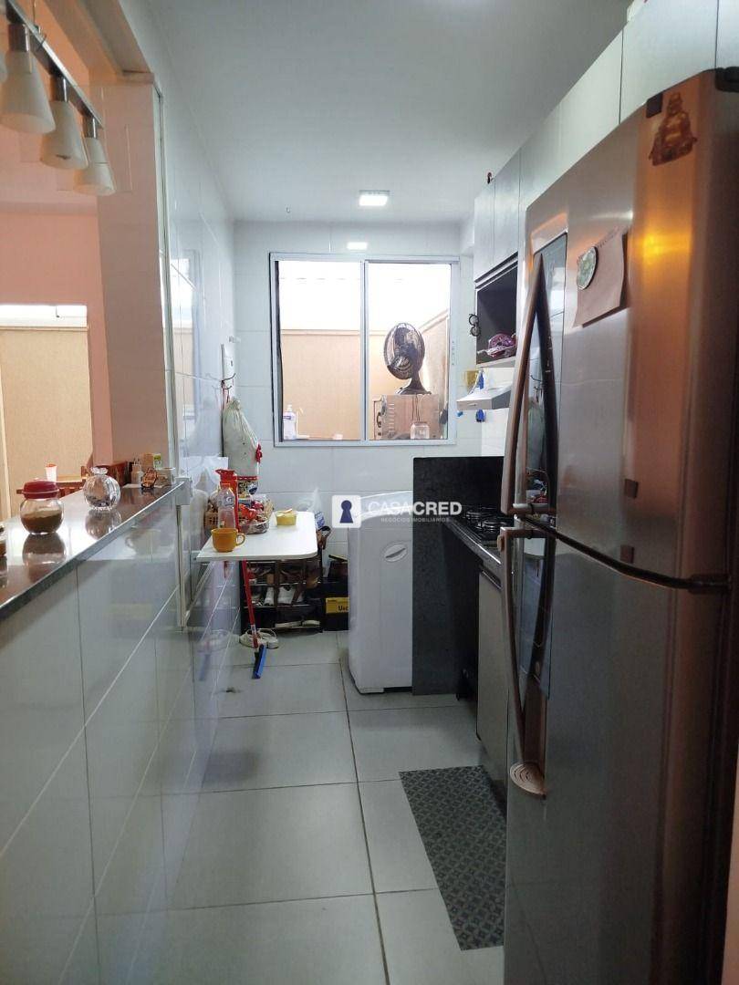 Apartamento para alugar com 2 quartos, 52m² - Foto 2