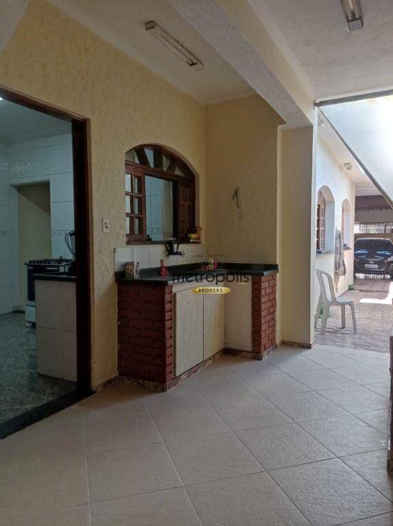 Sobrado à venda com 3 quartos, 240m² - Foto 12