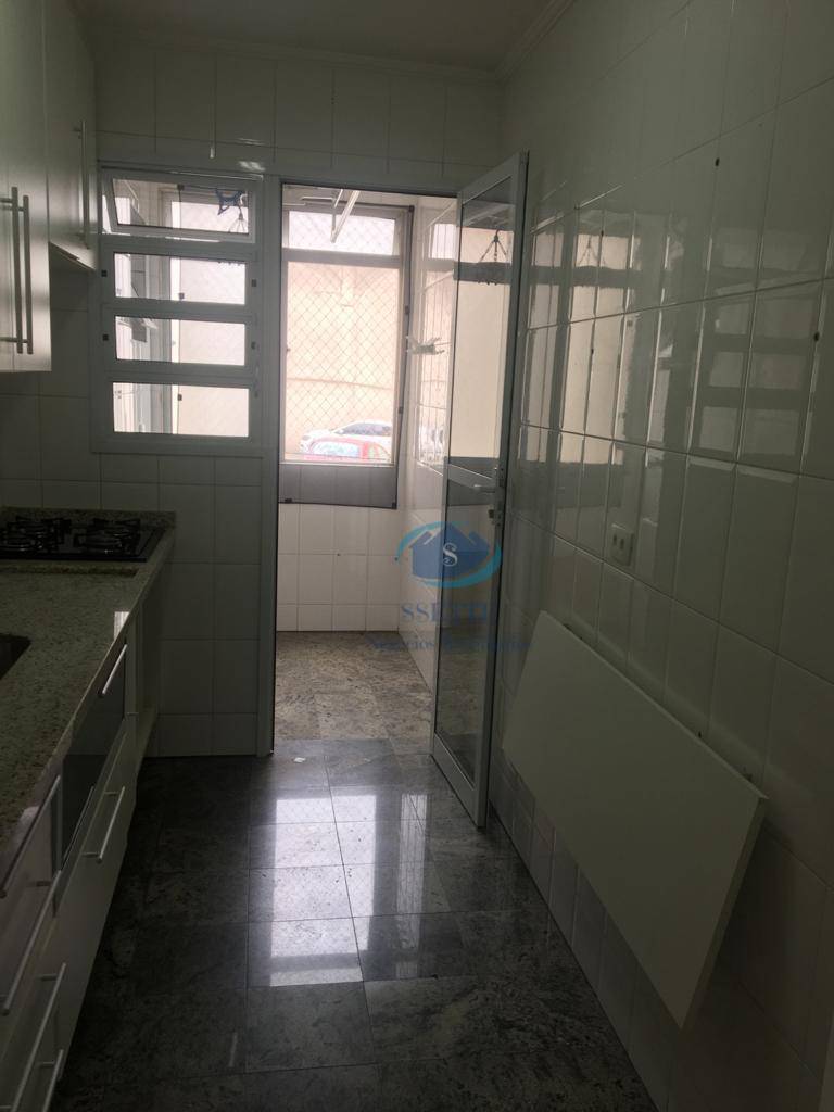 Apartamento à venda com 3 quartos, 66m² - Foto 13