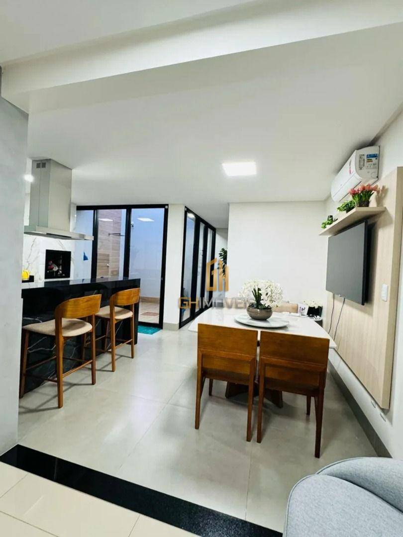 Casa à venda com 4 quartos, 135m² - Foto 10