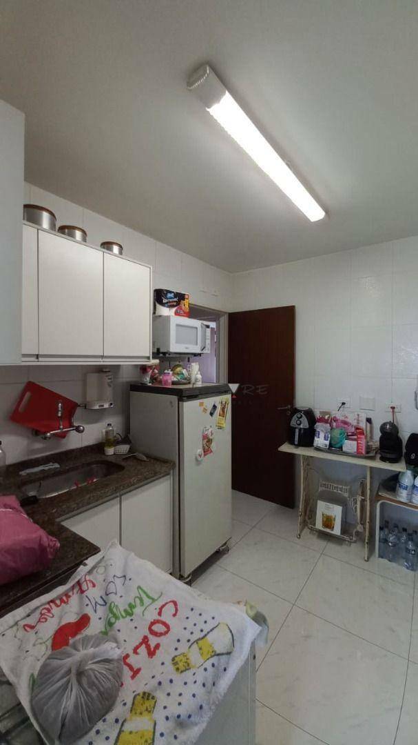 Apartamento à venda com 2 quartos, 95m² - Foto 23