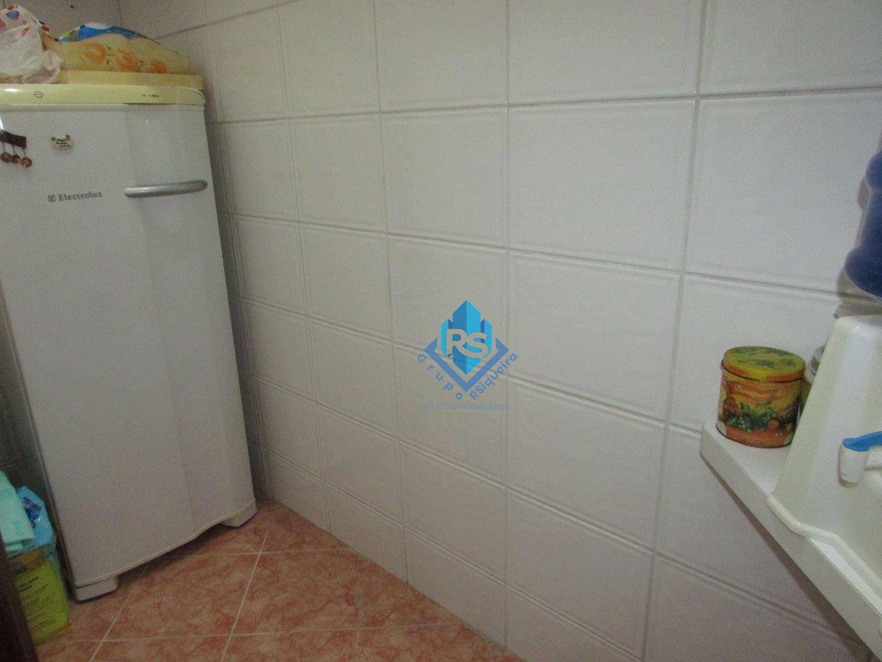 Sobrado à venda com 4 quartos, 350m² - Foto 30