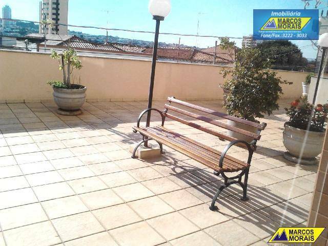 Apartamento à venda com 3 quartos, 98m² - Foto 27