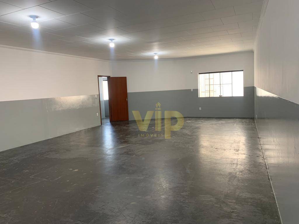 Prédio Inteiro para alugar, 1100m² - Foto 1