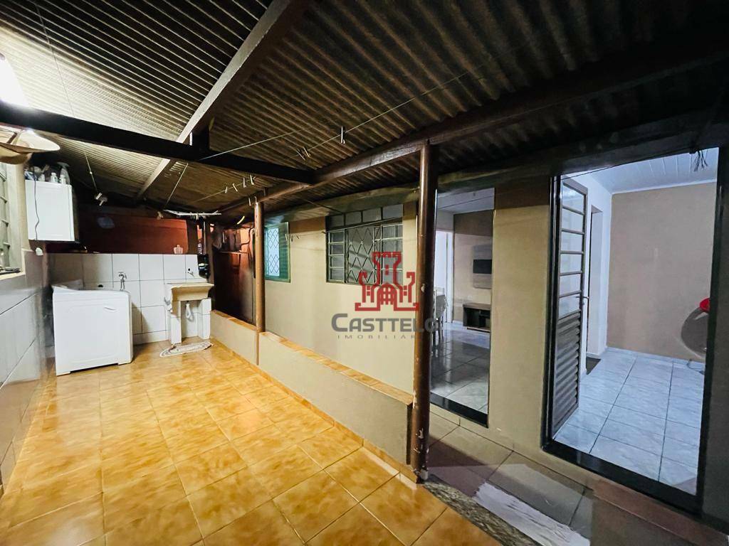 Casa à venda com 3 quartos, 160m² - Foto 11