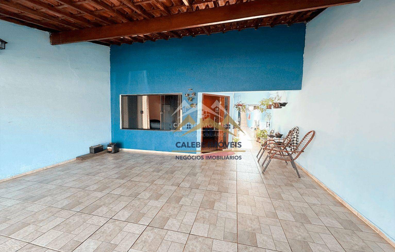 Casa à venda com 3 quartos, 85m² - Foto 2