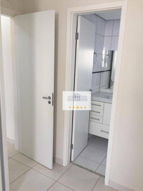 Apartamento à venda com 2 quartos, 75m² - Foto 6