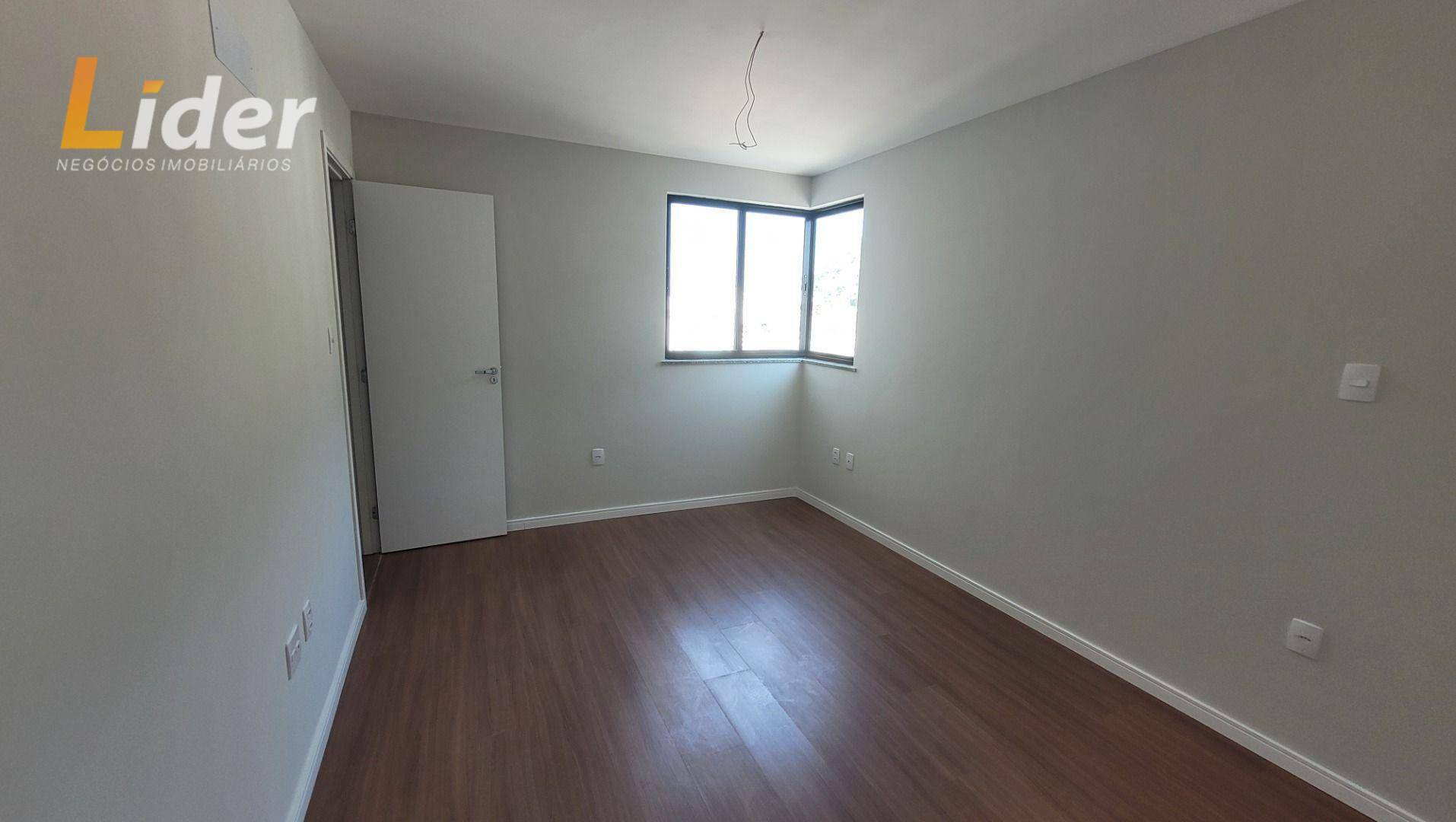 Cobertura à venda com 4 quartos, 220m² - Foto 23