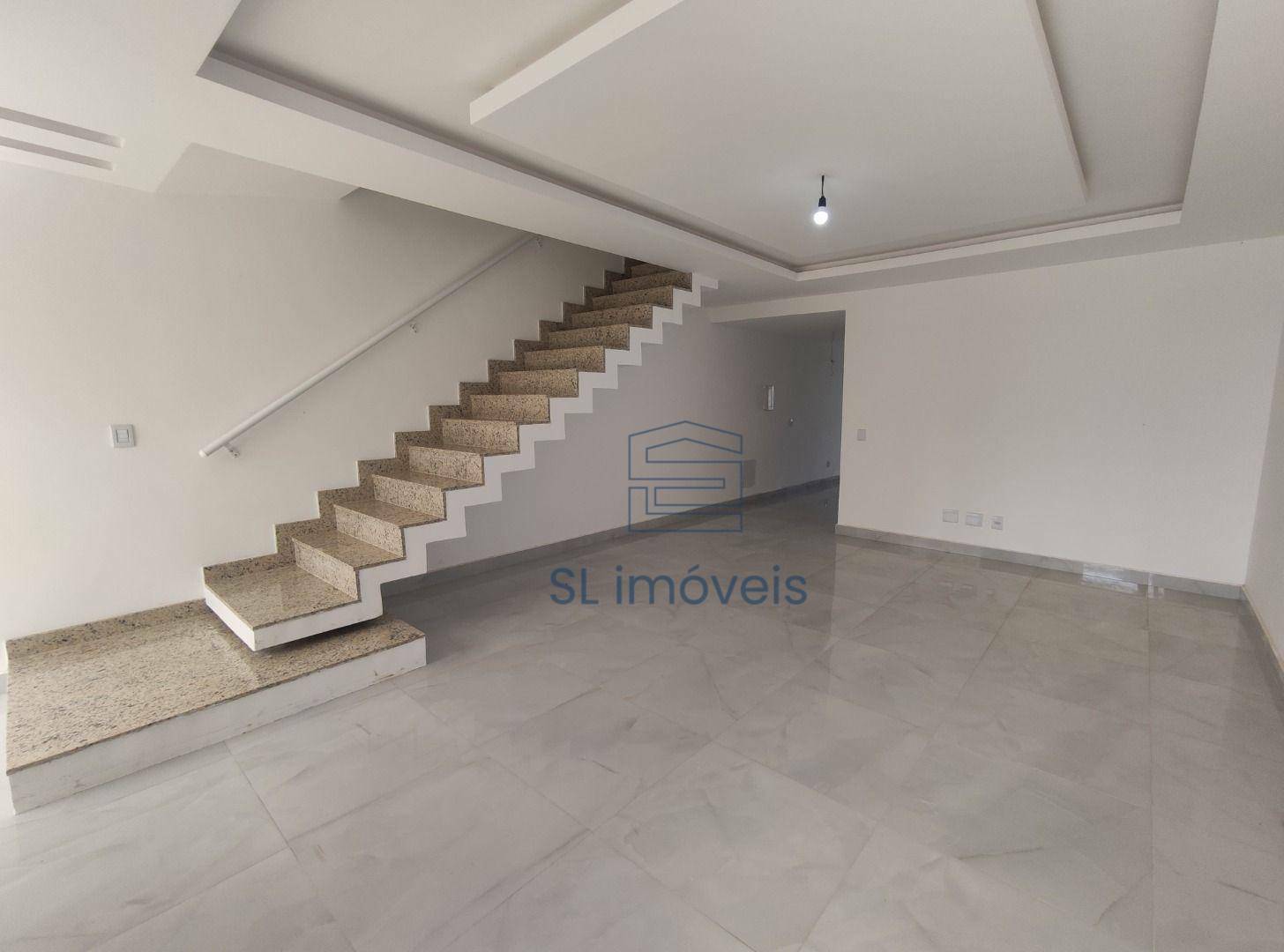 Casa à venda com 3 quartos, 290m² - Foto 7