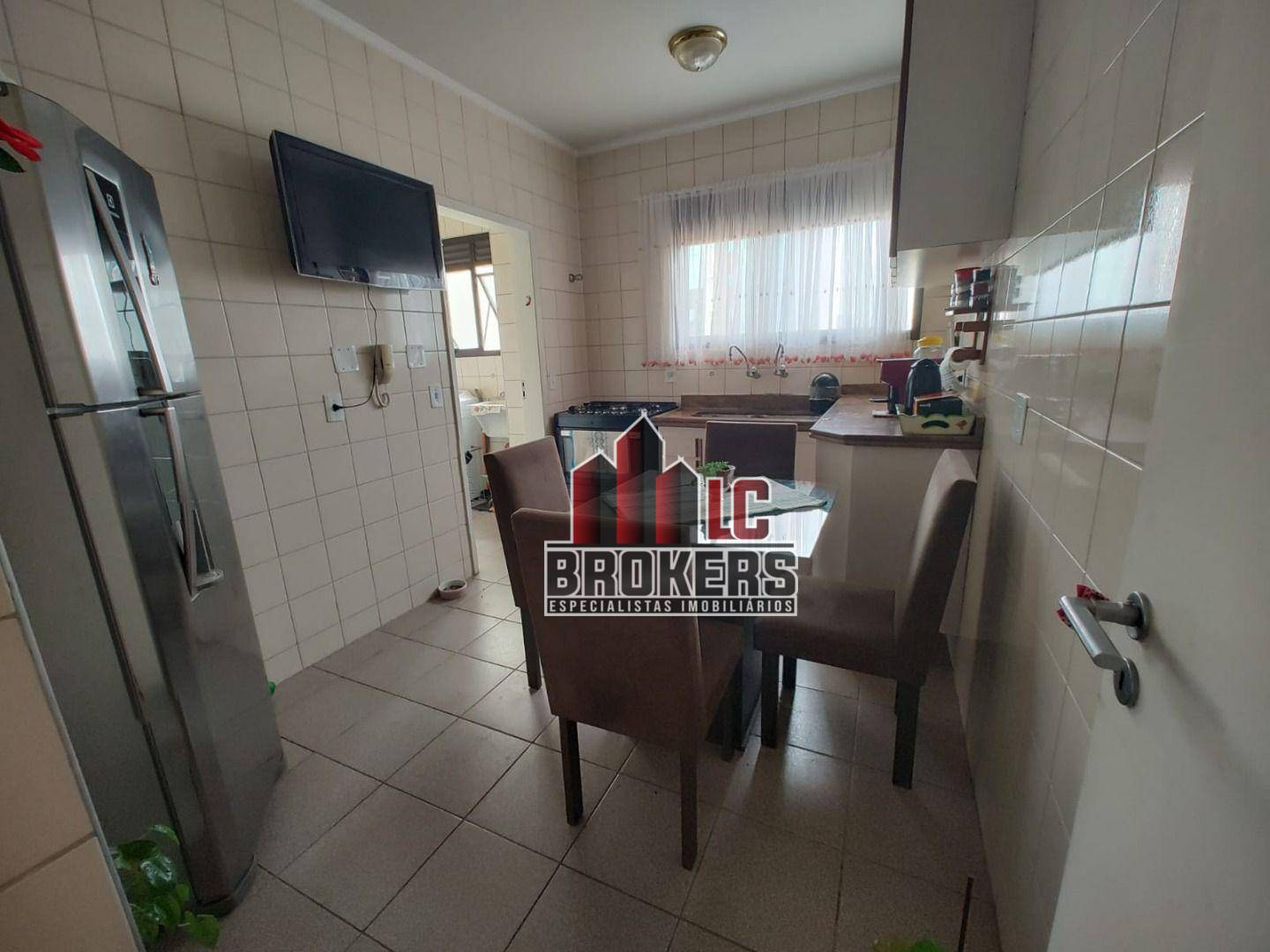 Apartamento à venda com 4 quartos, 131m² - Foto 6