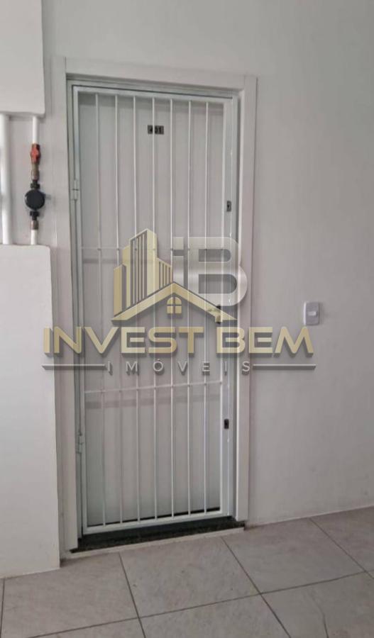 Apartamento à venda com 2 quartos, 68m² - Foto 9