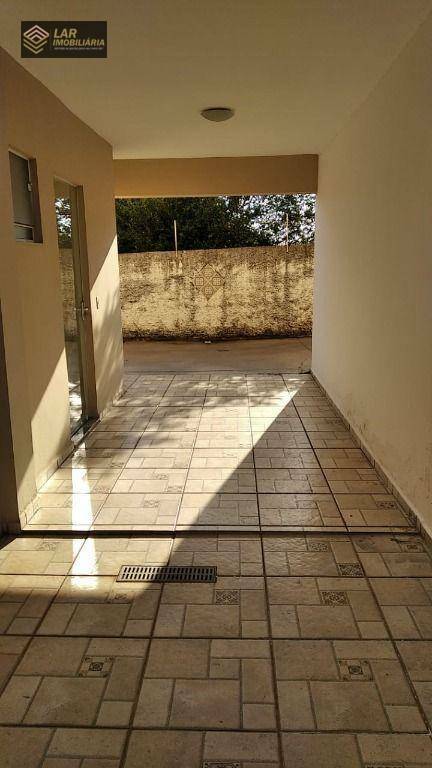 Casa de Condomínio para alugar com 2 quartos, 110m² - Foto 39