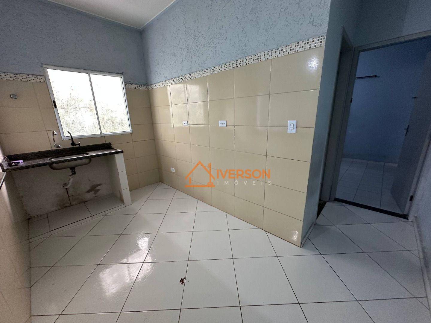 Casa, 2 quartos, 72 m² - Foto 4