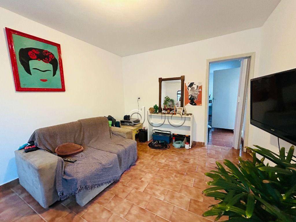 Casa à venda com 3 quartos, 180m² - Foto 1